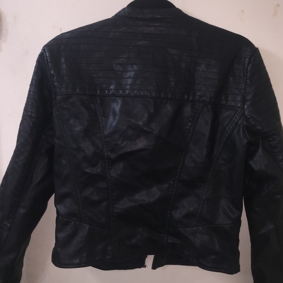 Leather jacket - Picture 3 of 3